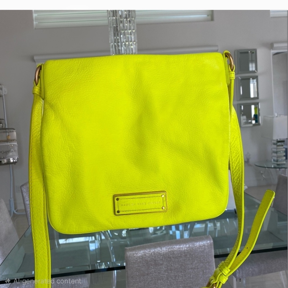 Marc Jacobs Crossbody